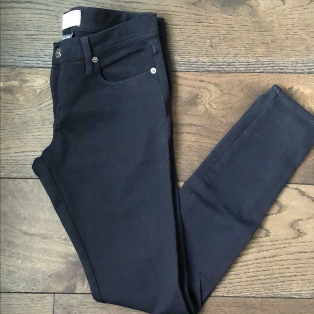 Super comfy low/mid rise jeggings